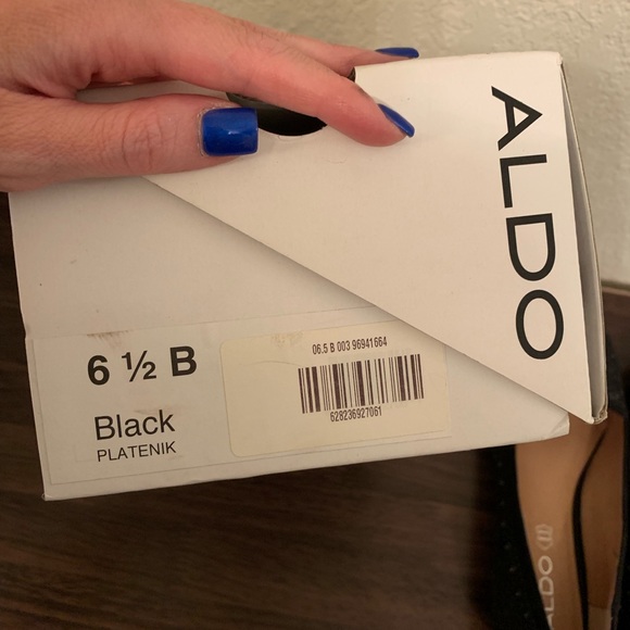 ALDO Rhinestone Flats 6.5 - Picture 6 of 6